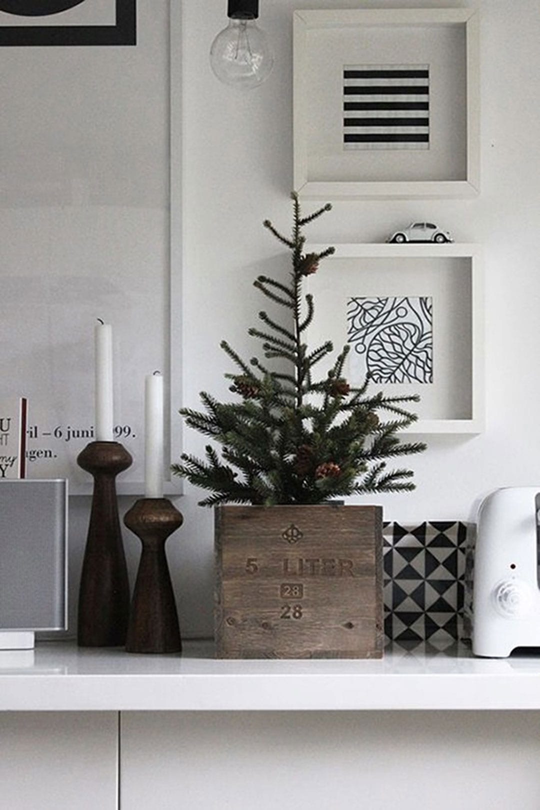 Latest Minimalist Christmas Decorations for Small Space